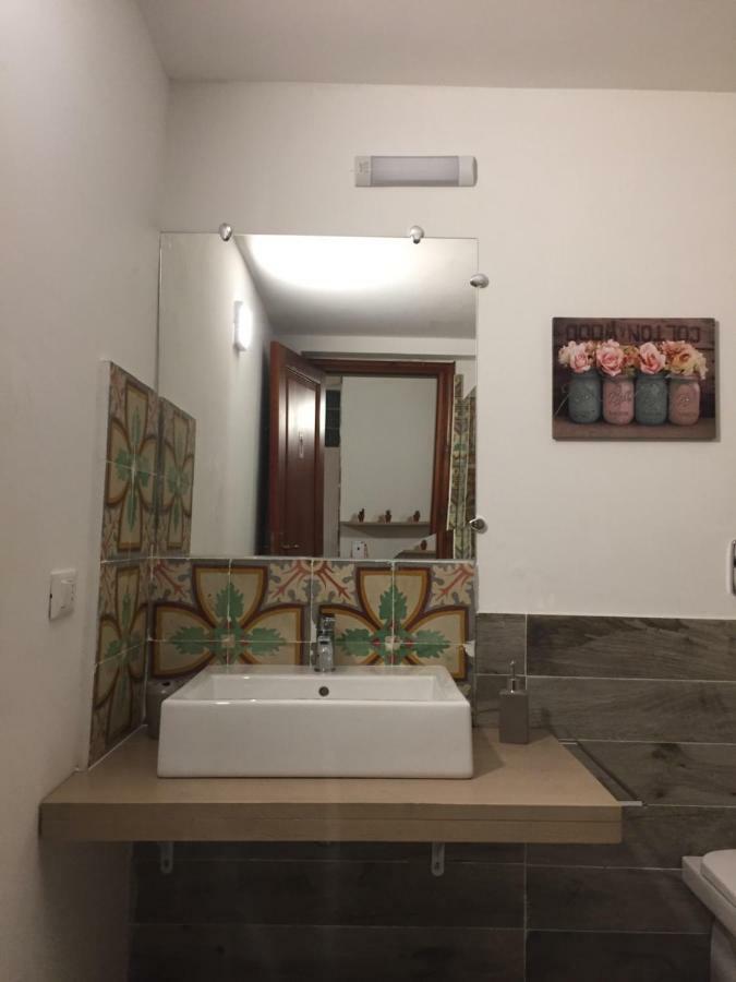 Al Civico 9 Lägenhet Trapani Exteriör bild